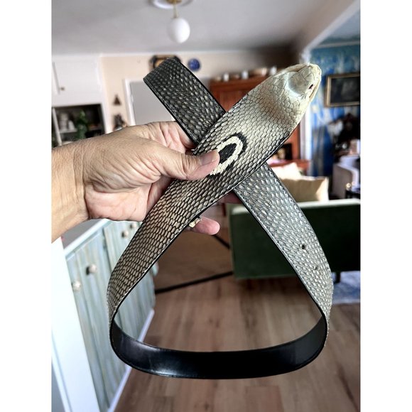 Vintage White Black Cobra Belt - Real Cobra? / Eclectic Cos Play - Picture 5 of 7